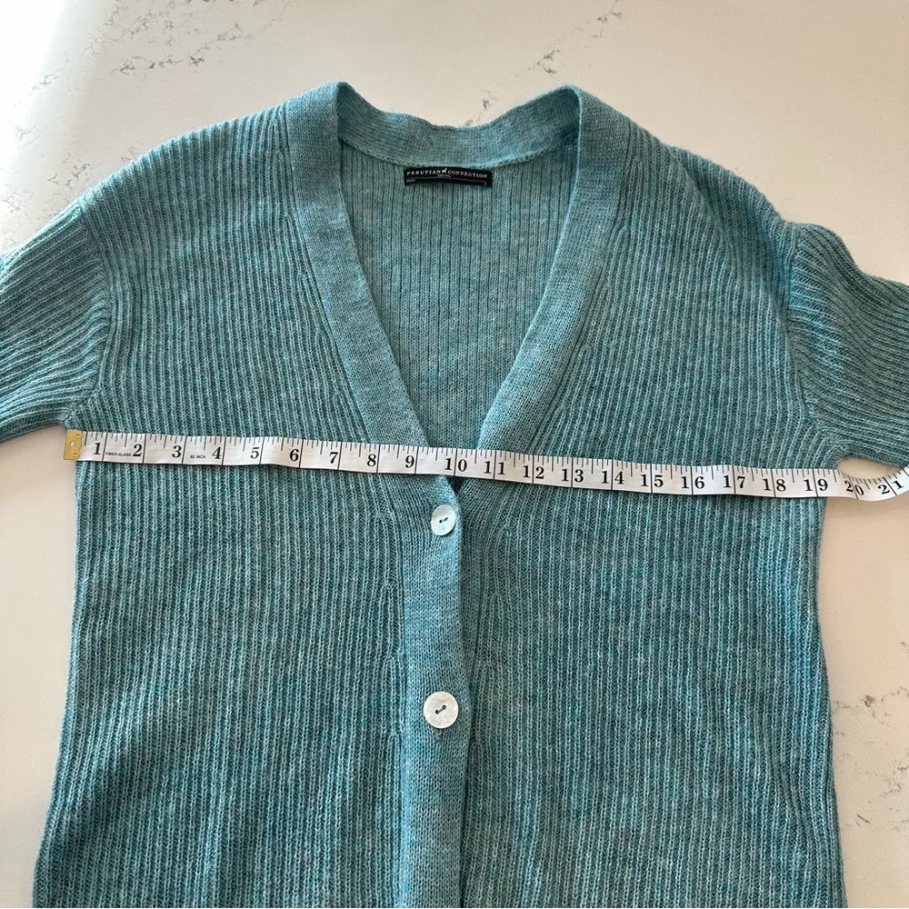 Peruvian Connection Ribbed Boyfriend Cardian in Teal - Picture 9 of 9